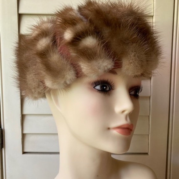 1950\'s Mink Hat main image 6